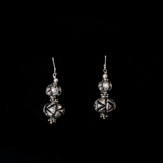 Carved Ball Peacock Hooks-1