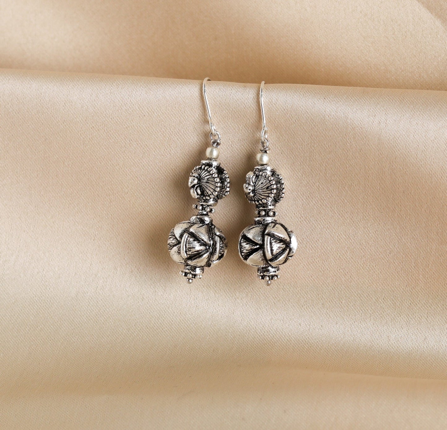 Carved Ball Peacock Hooks-2